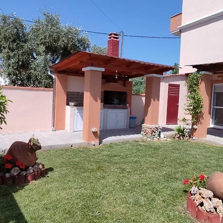 Апартаменти Olive Grove House Ліменарія Екстер'єр фото