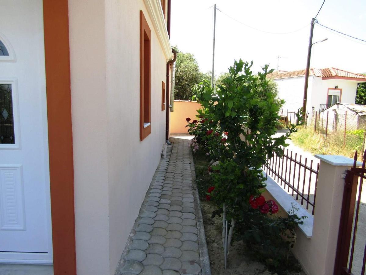 Апартаменти Olive Grove House Ліменарія Екстер'єр фото