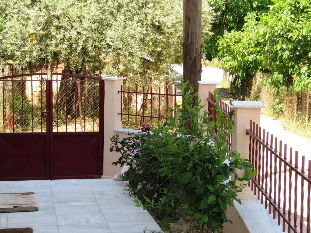 Апартаменти Olive Grove House Ліменарія Екстер'єр фото
