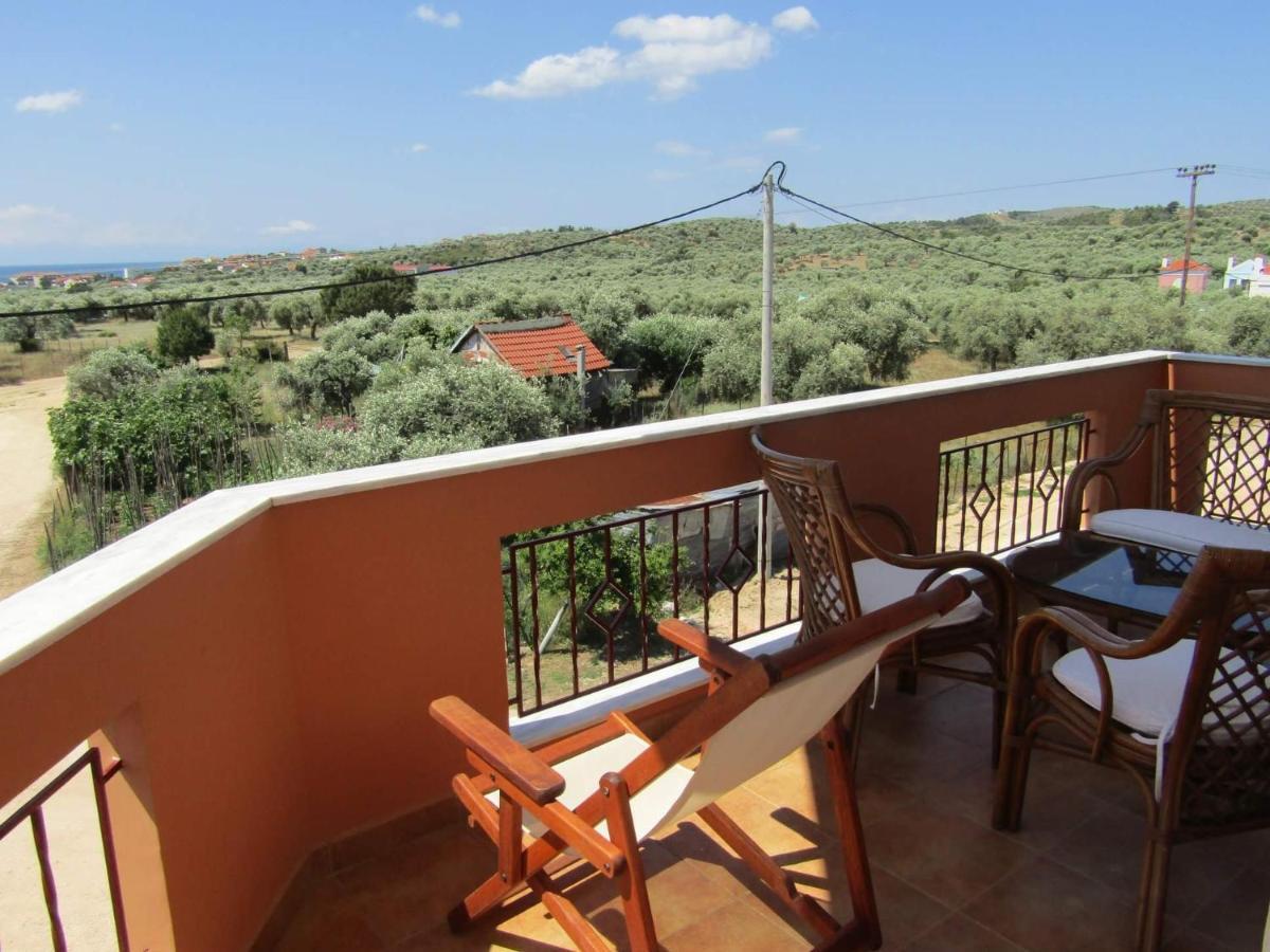 Апартаменти Olive Grove House Ліменарія Екстер'єр фото